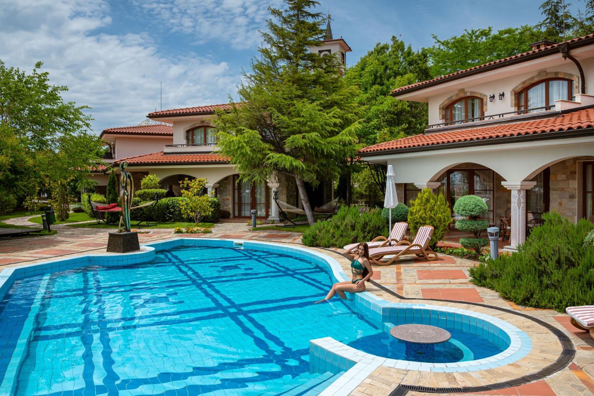 Helena Vip Villas And Suites Сонячний Берег Екстер'єр фото