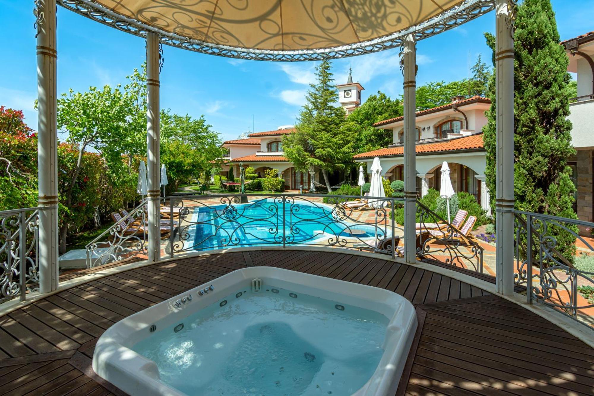 Helena Vip Villas And Suites Сонячний Берег Екстер'єр фото