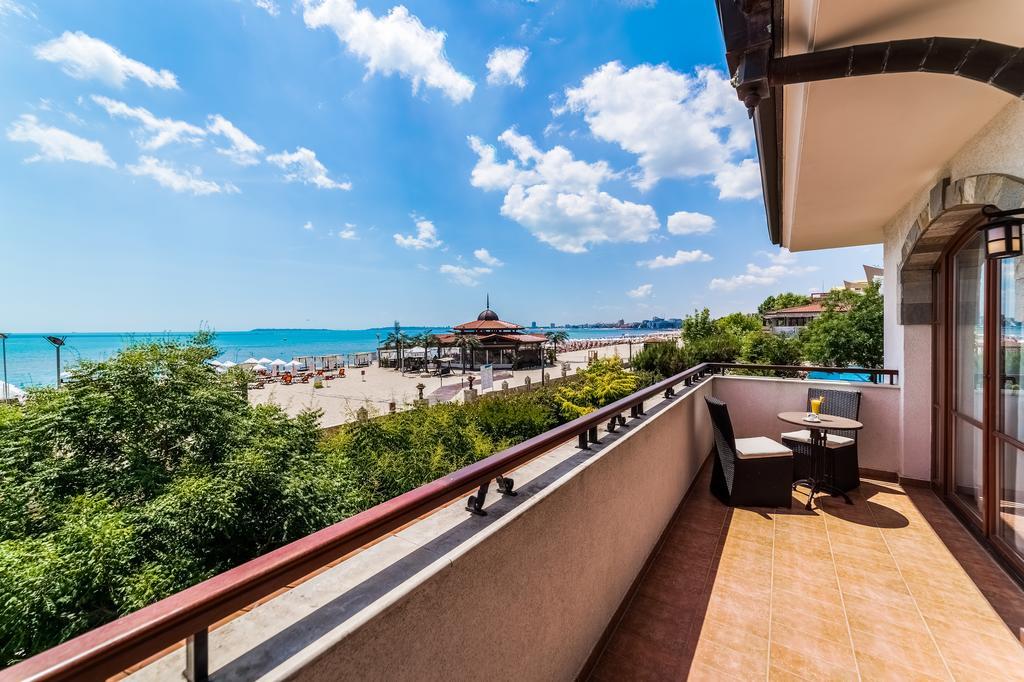 Helena Vip Villas And Suites Сонячний Берег Екстер'єр фото