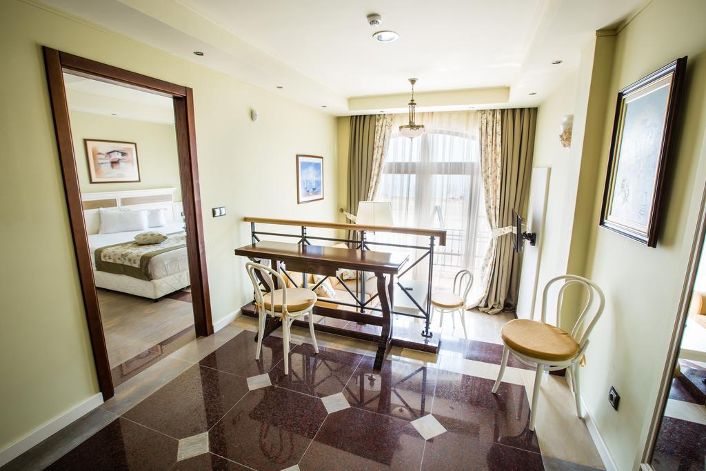 Helena Vip Villas And Suites Сонячний Берег Екстер'єр фото